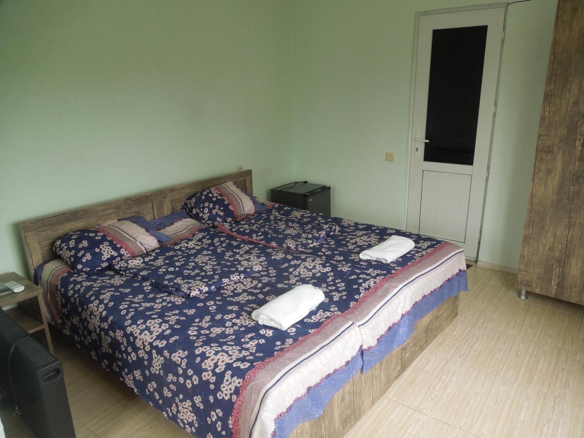 Zaza Hotel Kobuleti Ngoại thất bức ảnh